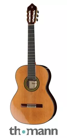 Alhambra 11 P w/Case