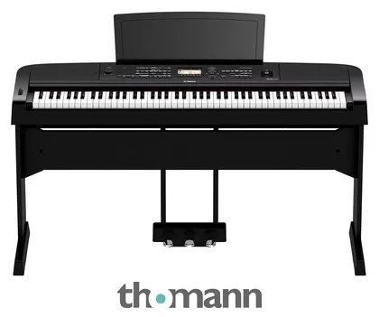 Yamaha DGX-670 B Bundle